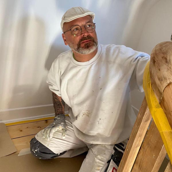 Malermeister Thomas Köbke bei der Arbeit – Beispiel 3